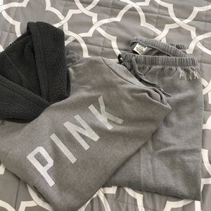 PINK Victoria Secret Winter Pajama Set Large